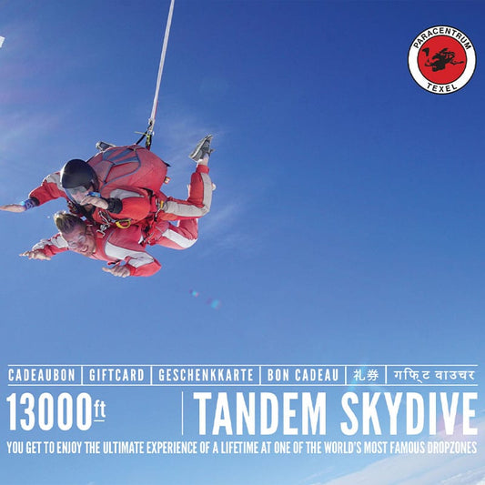 Geschenkgutschein Tandem-Fallschirmsprung 13.000 Fuß.
