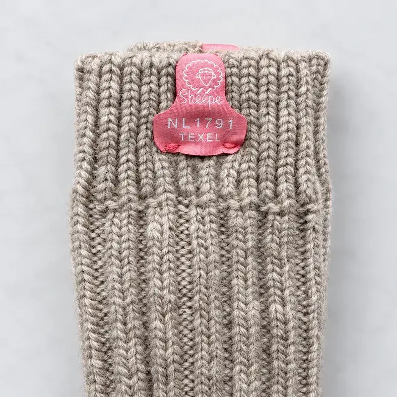 Skéépe beige wollen sokken | Middelhoog | Roze label